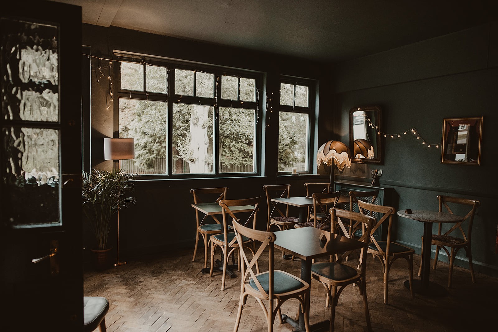 Kafenion: the place