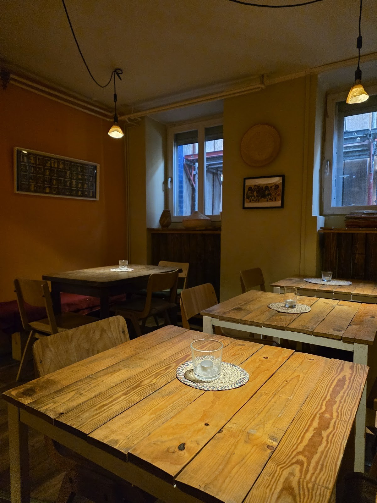 TZOM - Eritrean Restaurant: the place