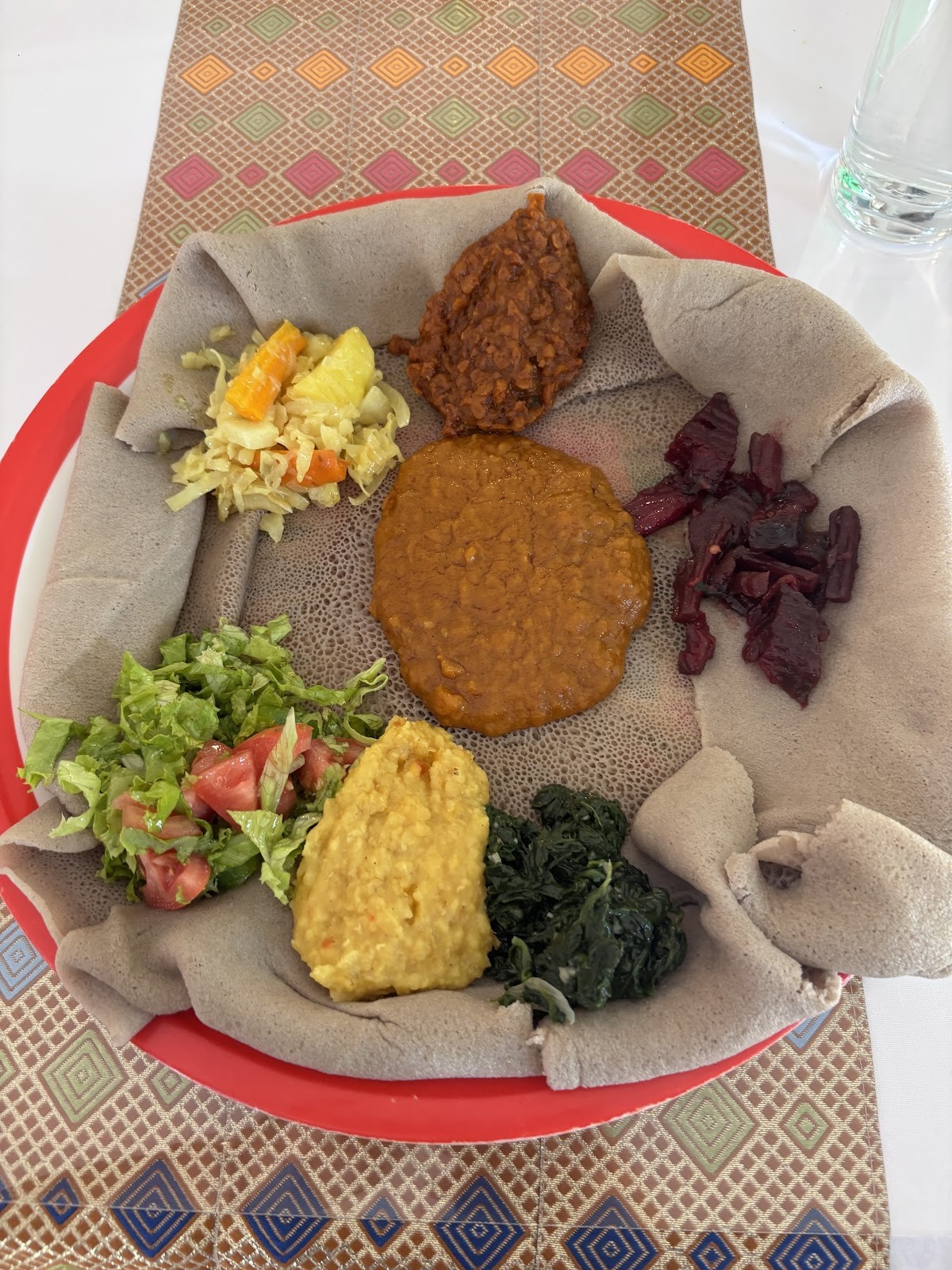 Gebeta: food & drinks