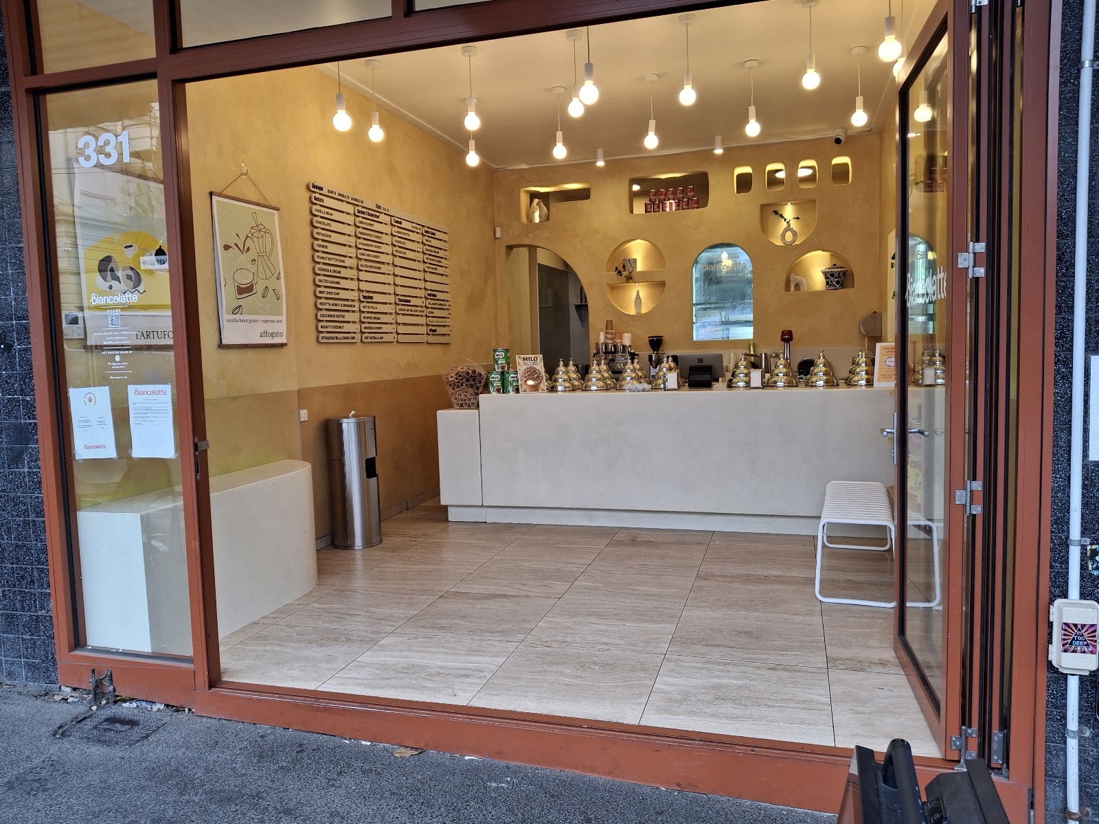 Bianco Latte Gelateria and Italian Desserts: the place