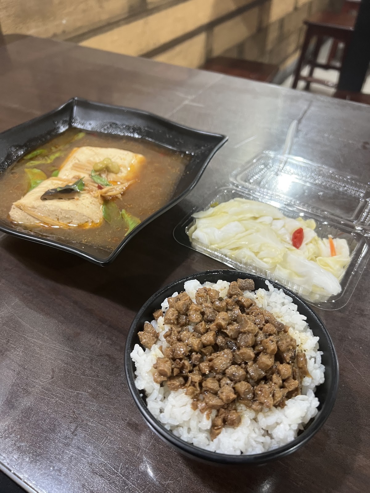 Like Tofu 來客豆腐: food & drinks