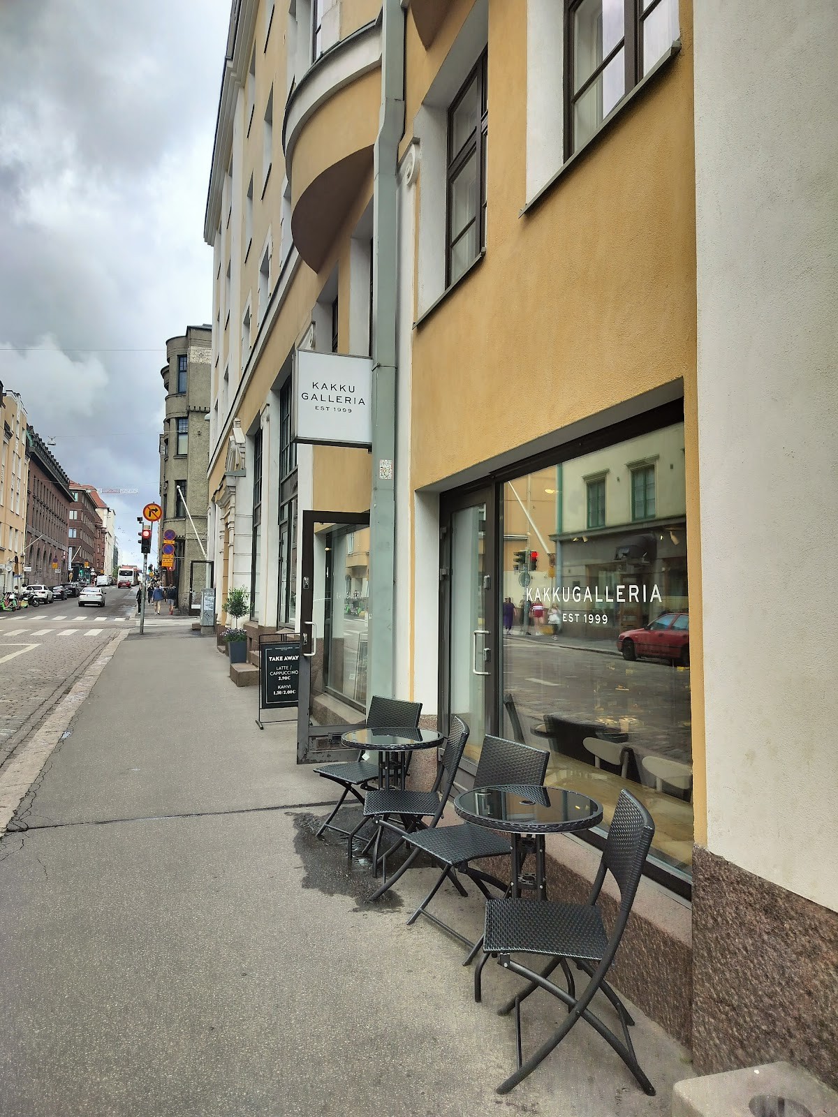 Kakkugalleria Fredrikinkatu: the place