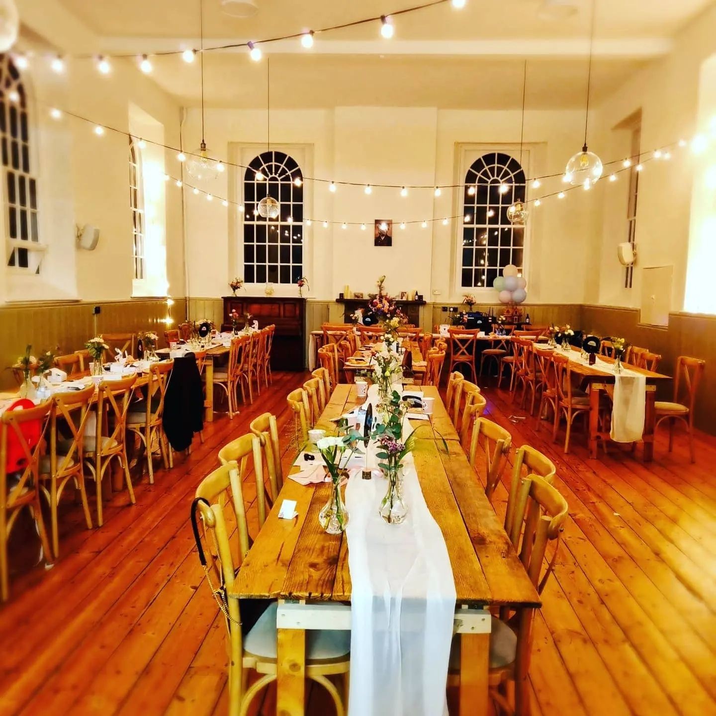 Mollys Cafe & Deli: the place