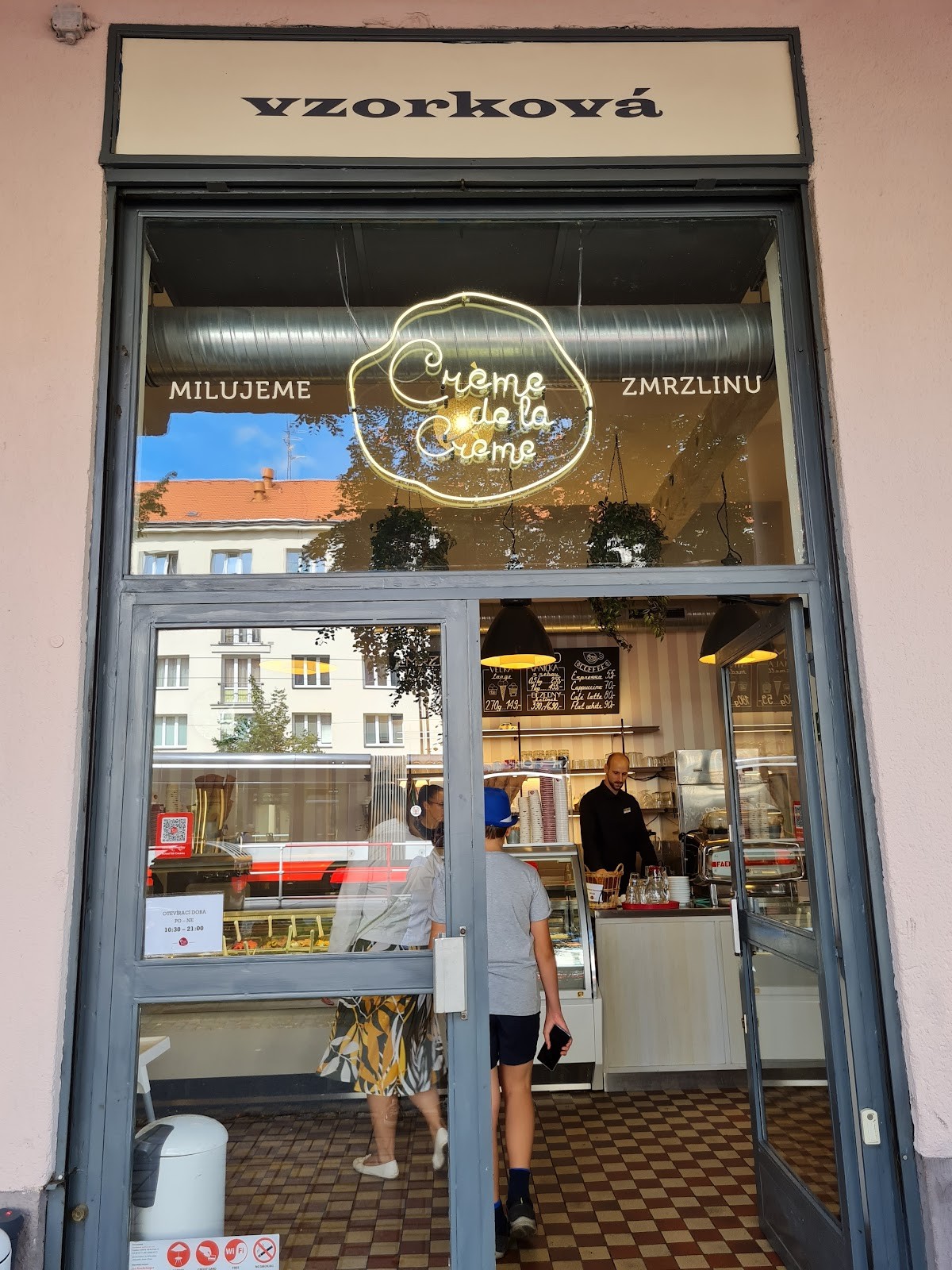 Zmrzlinárna Průběžná | Crème de la Crème: the place