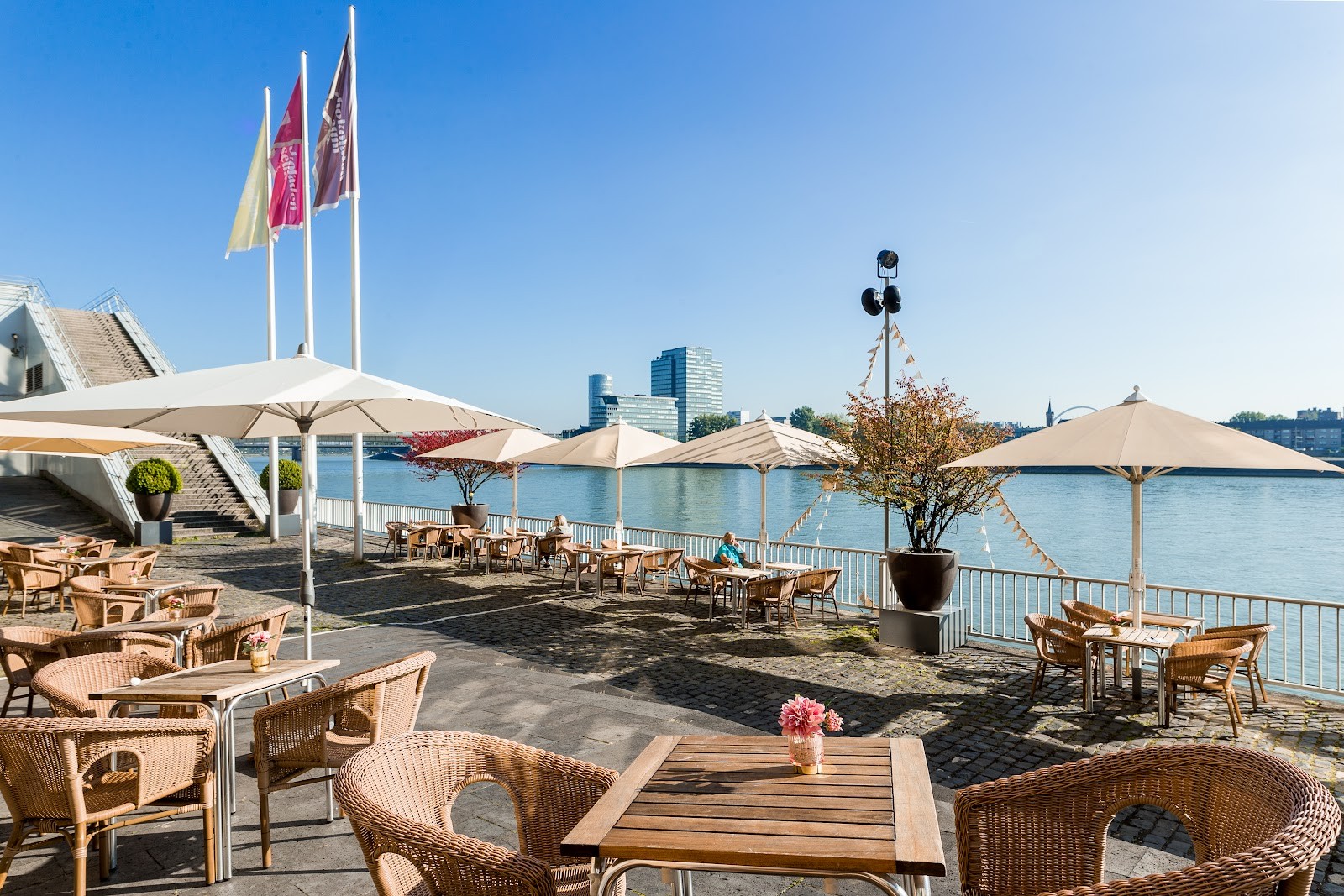 Chocolat Grand Café: the place