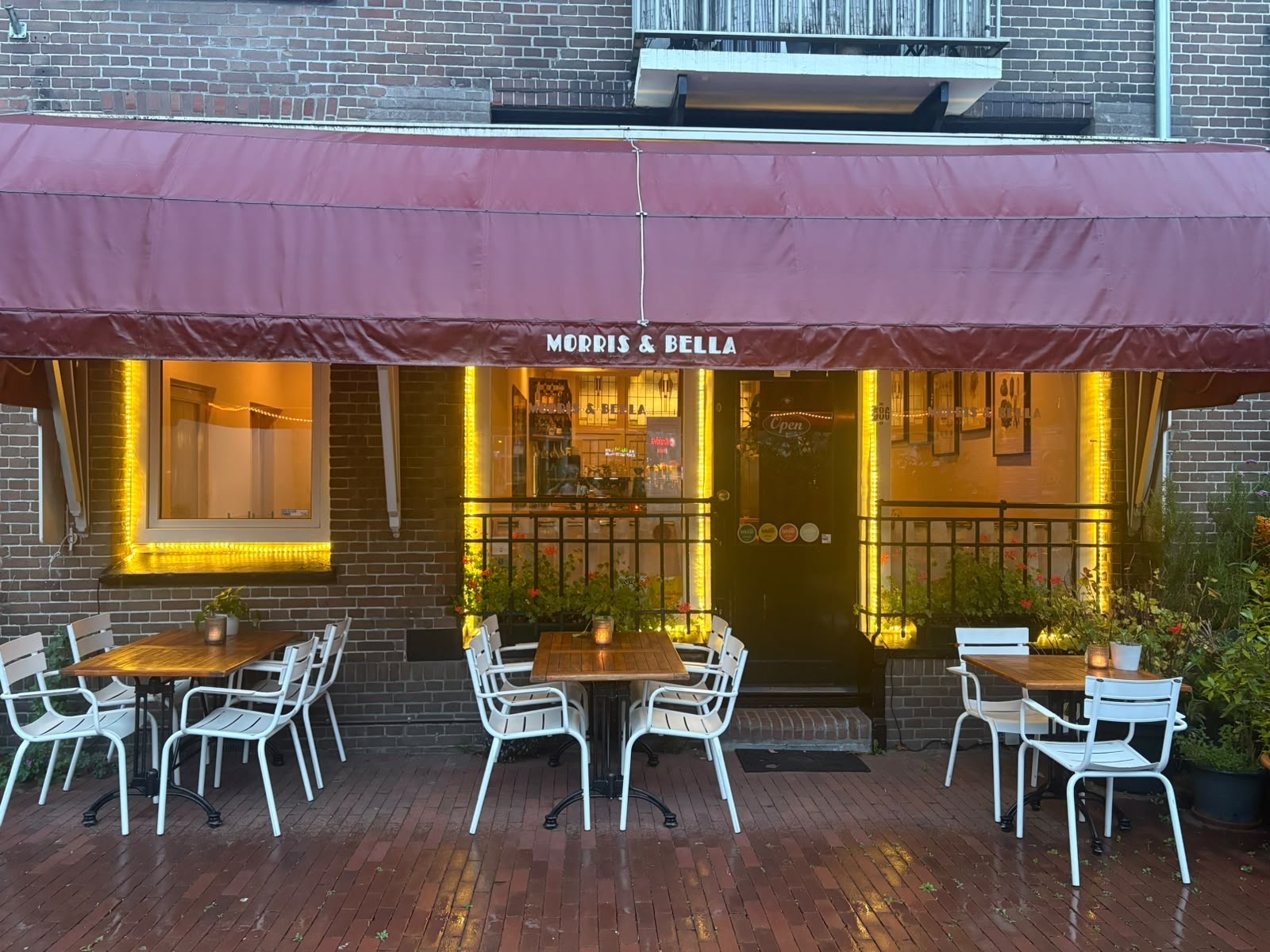 Morris & Bella: the place