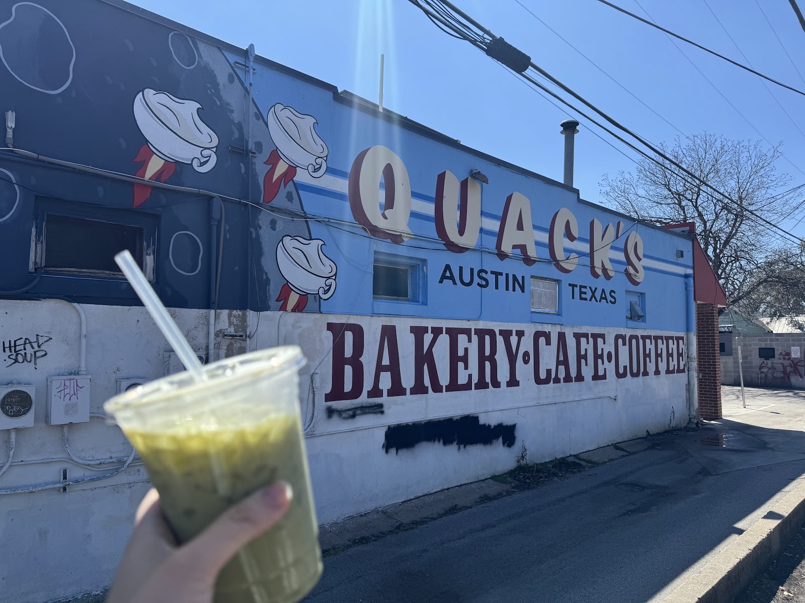 Quack's 43rd Street Bakery: the place