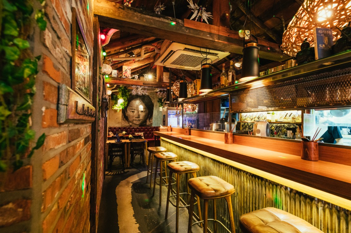 Ssong Thai Itaewon: the place