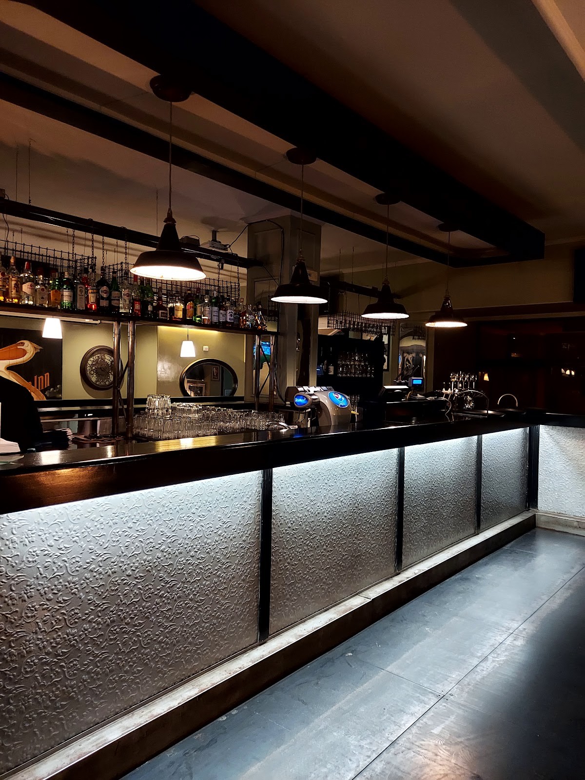 Officine Ferroviarie: the place