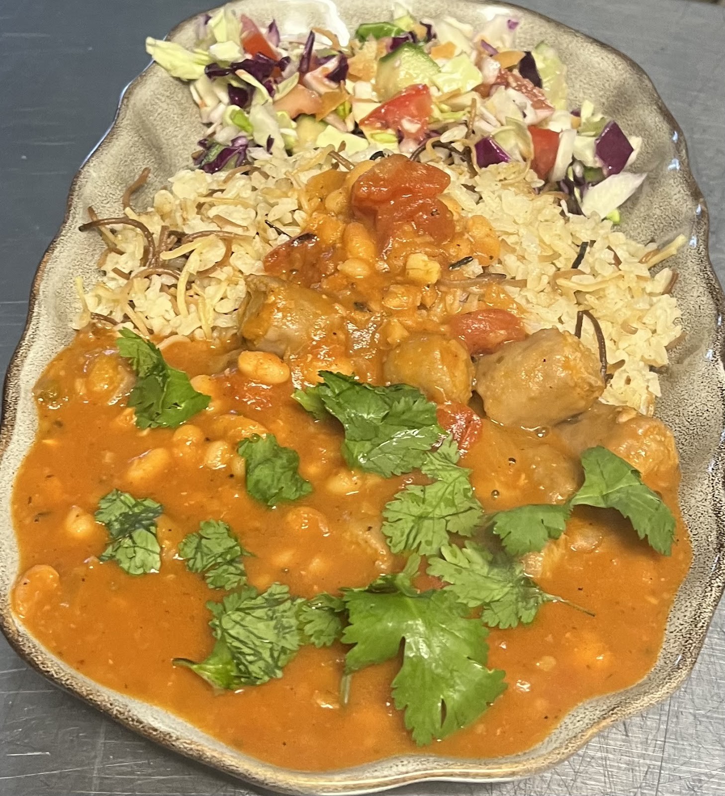 Falafel Republic Cafe: food & drinks