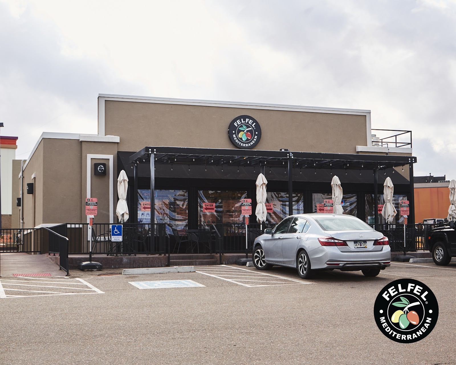 FelFel Mediterranean: the place