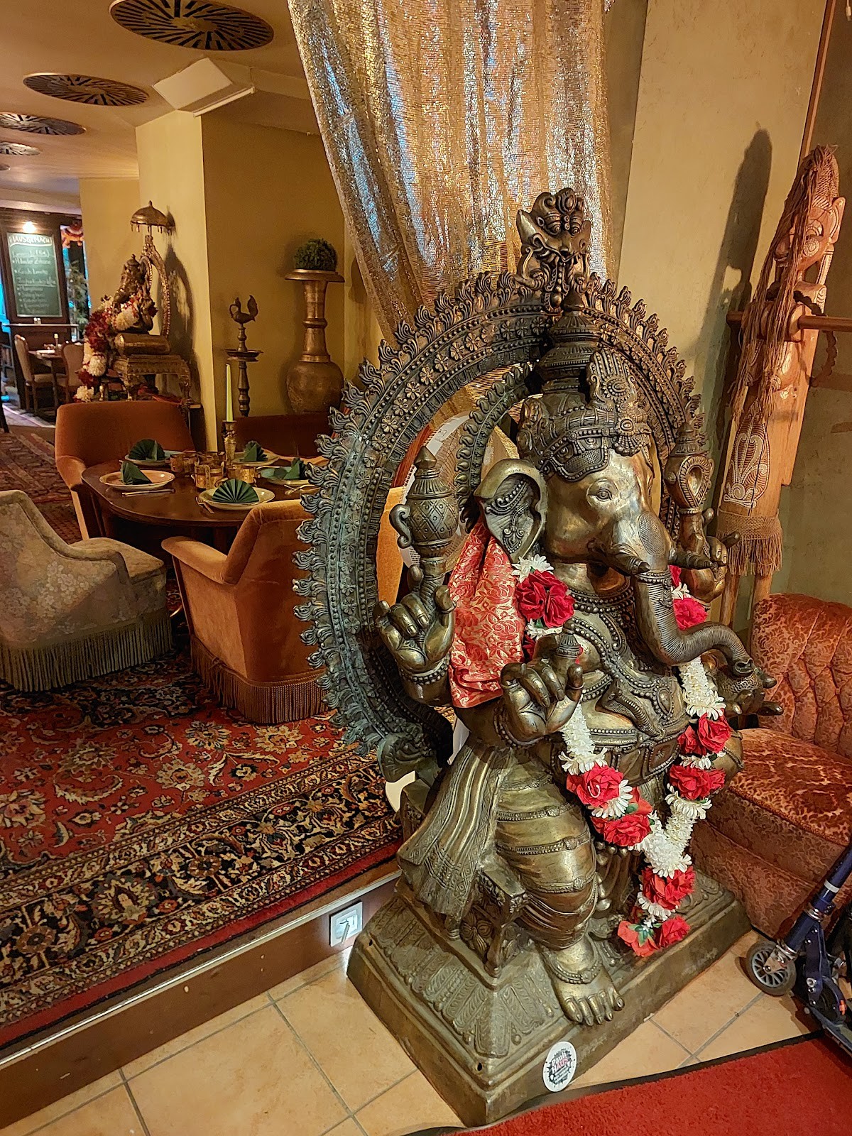 Maharani: the place