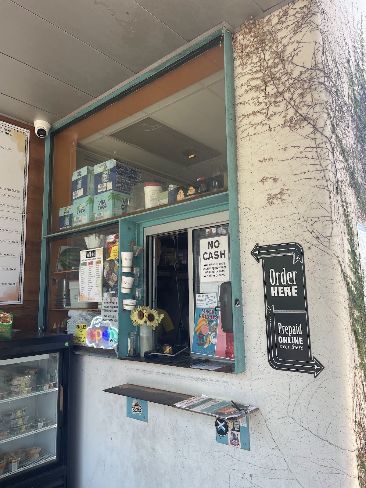 Soup Peddler Real Food & Juice Bar: the place