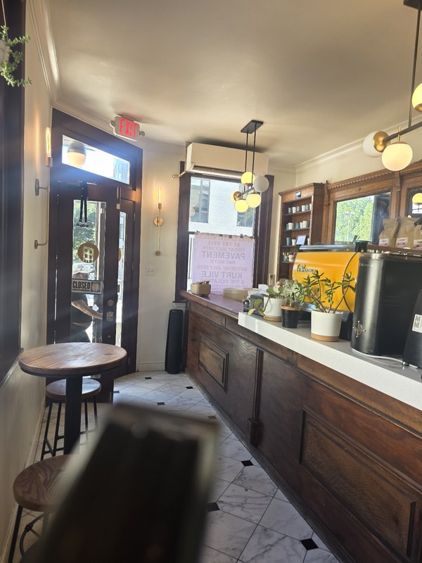 Rowhome Coffee - Pine Street: photo 4