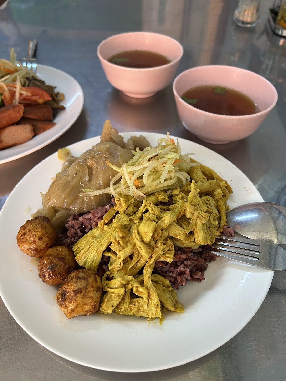 Khrua J St. Louis: food & drinks