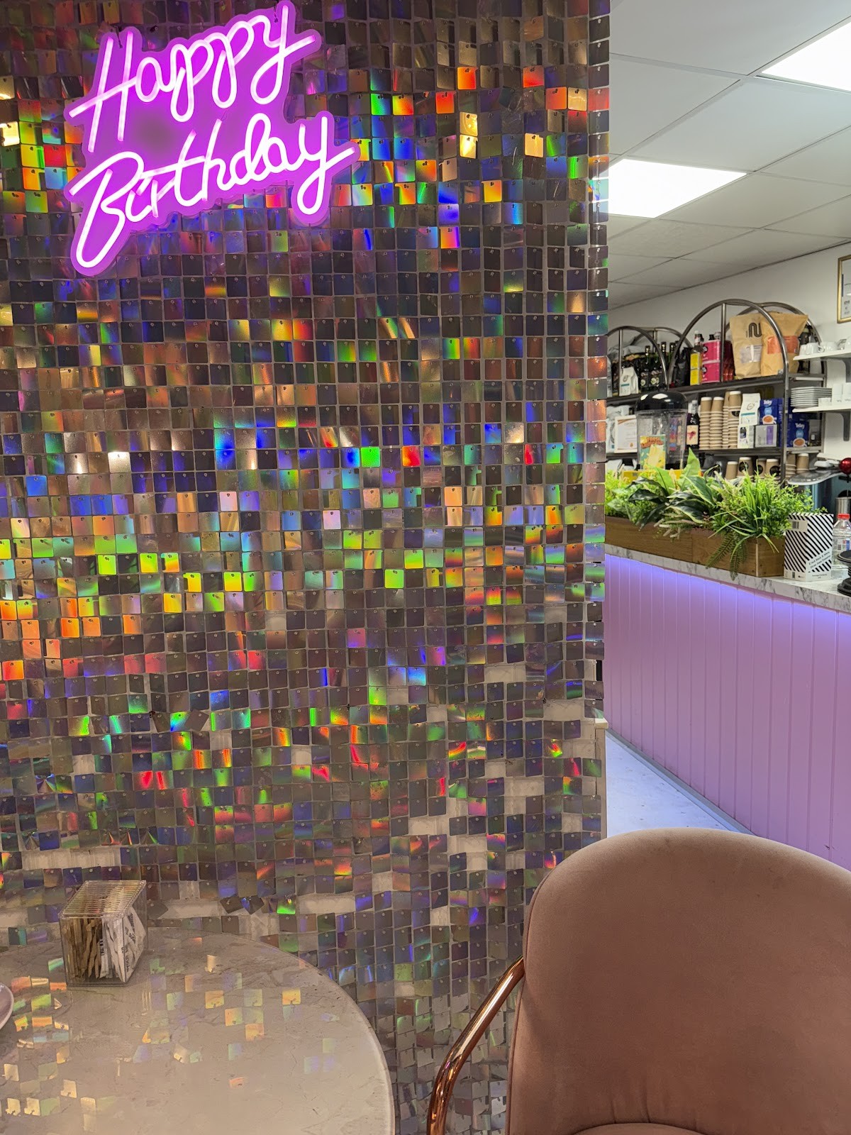 Pralin Patisserie: the place