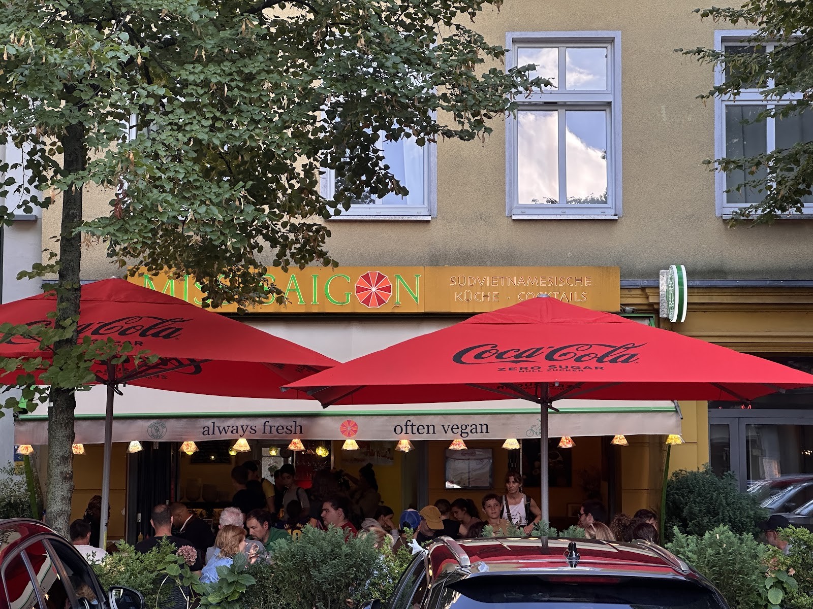 Miss Saigon Restaurant: the place