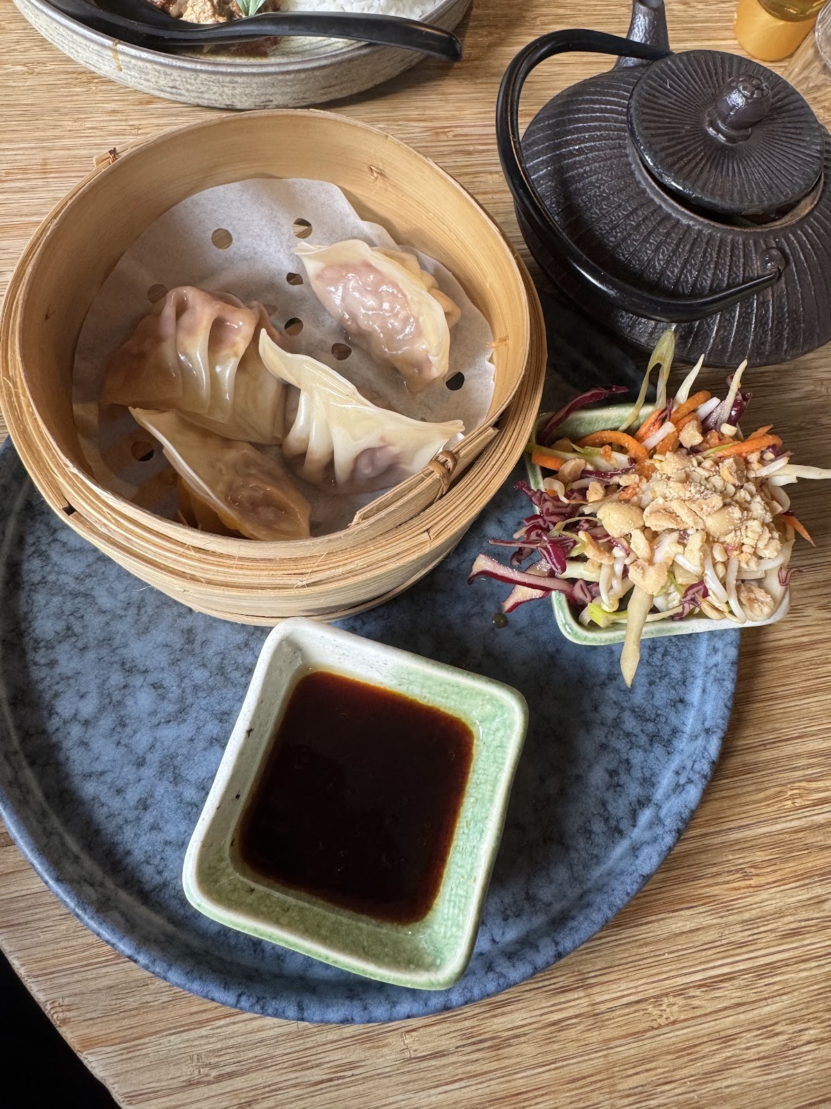 Veganees | Vegan Aziatisch Streetfood Restaurant: food & drinks