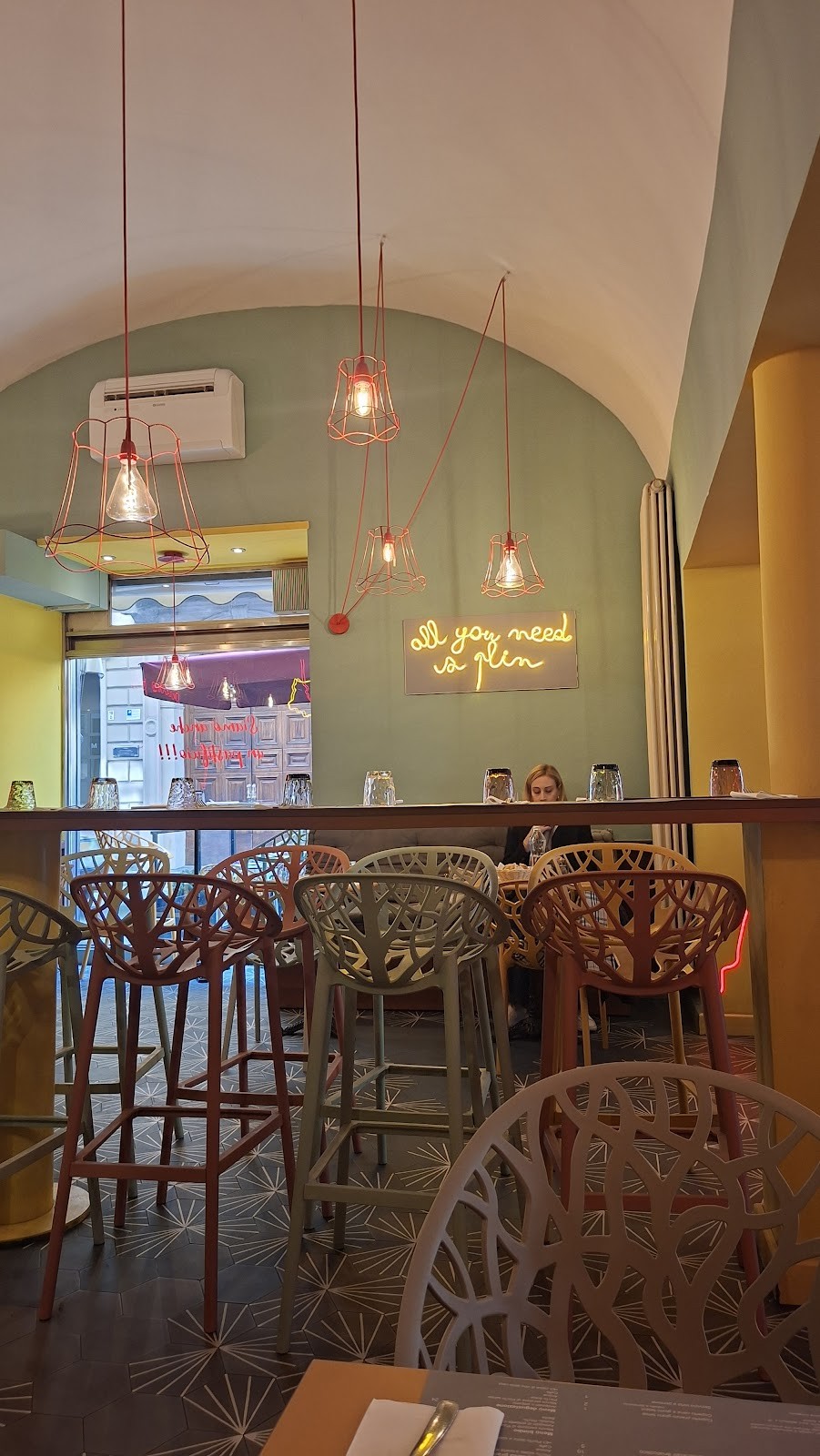 PlinTO - Via Maria Vittoria: the place