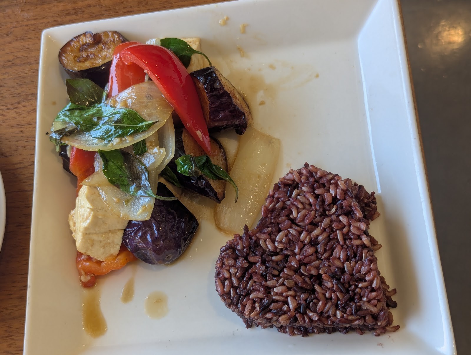 Love Organic Cafe: food & drinks