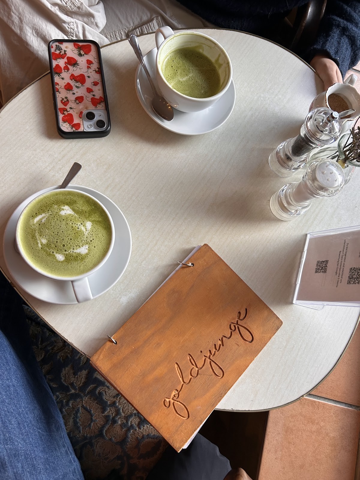 Café Goldjunge Sülz: the place