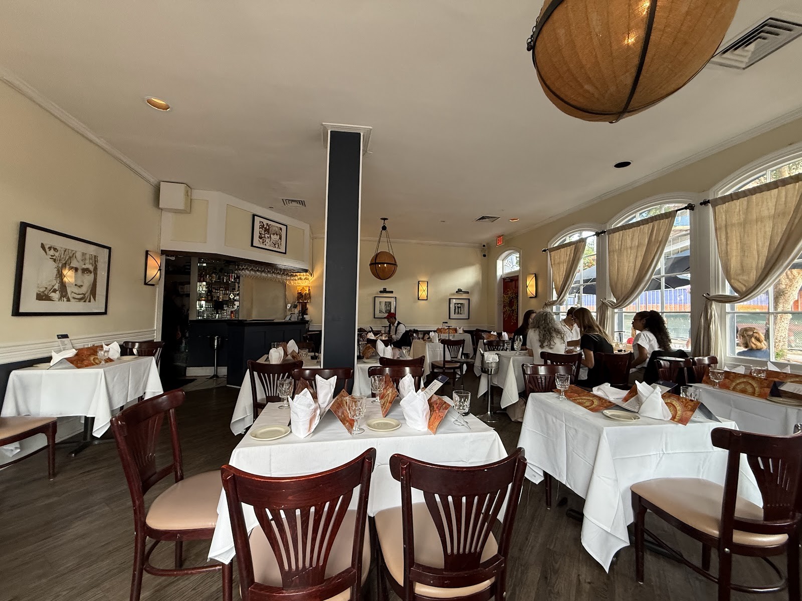 Das Ethiopian Cuisine: the place