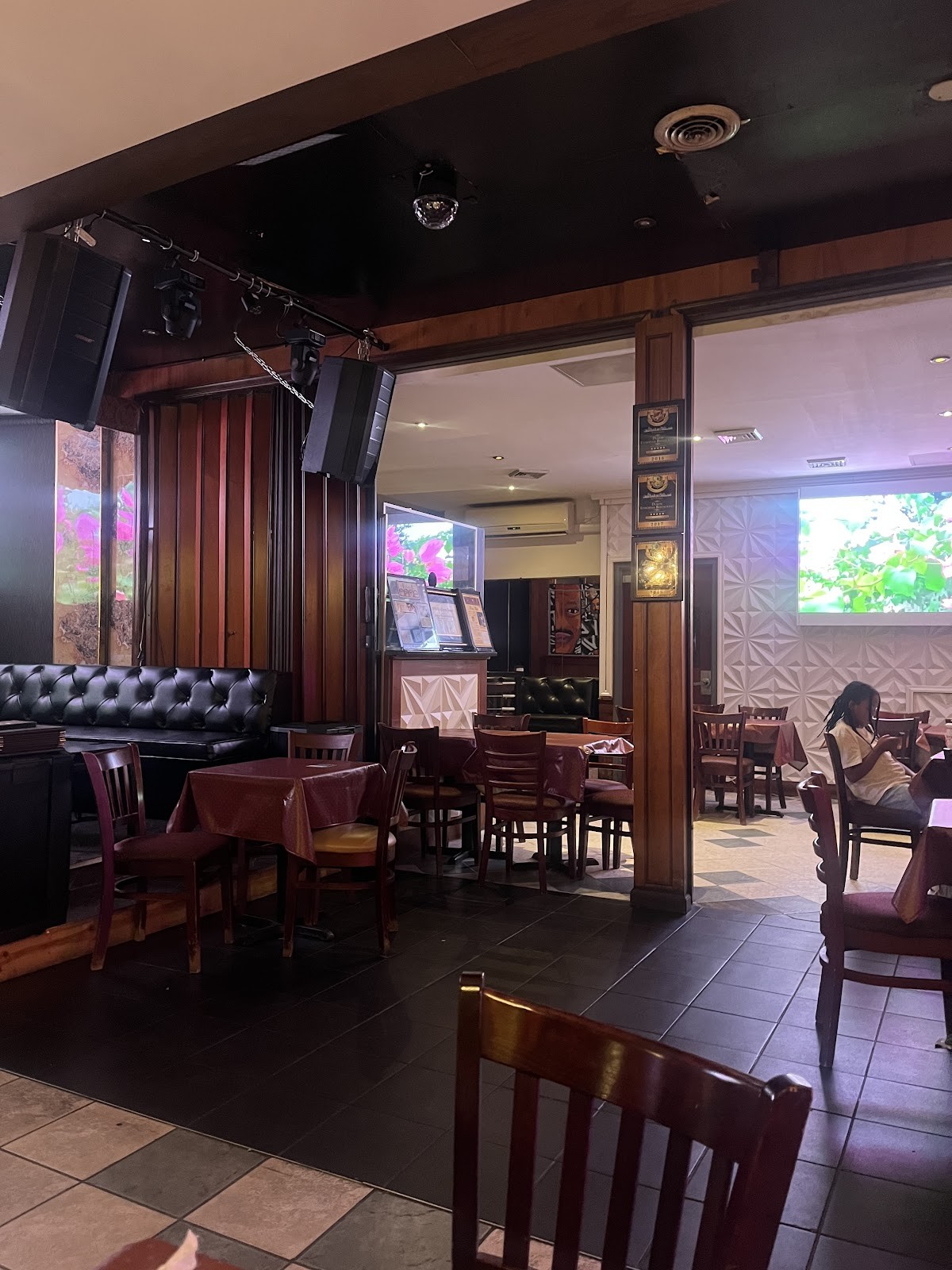 Dukem Ethiopian Restaurant: the place