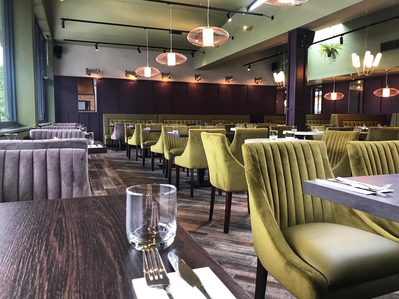 Delifonseca Dockside: the place