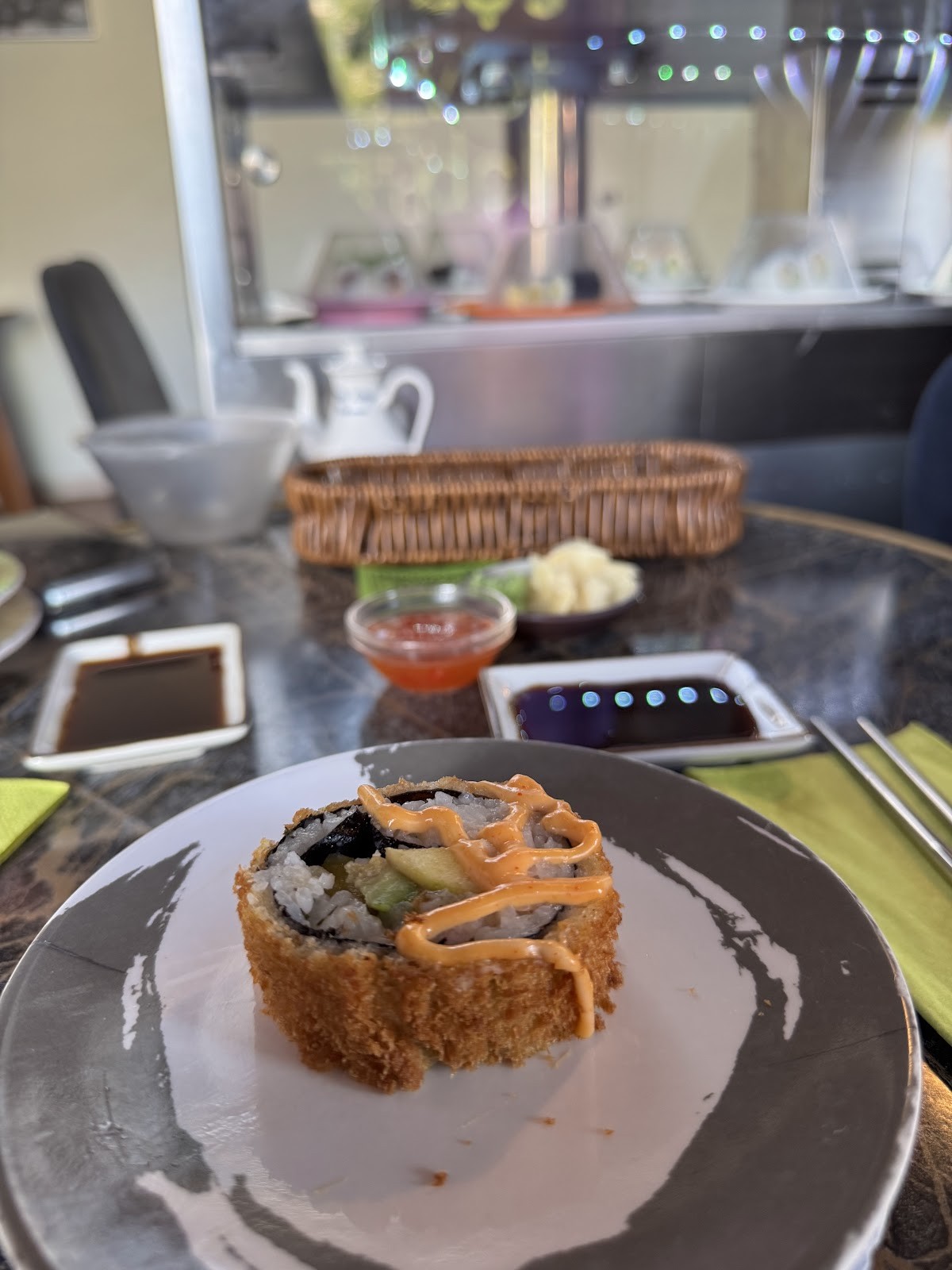 bo's viet deli | Vegan Kitchen | Running Sushi: food & drinks