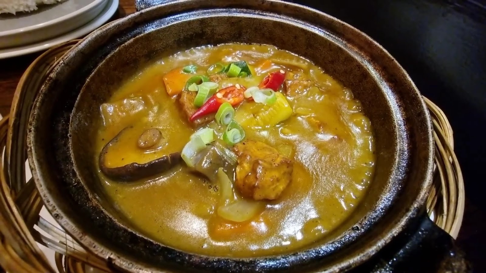 Non Viet Vegan Restaurant: food & drinks