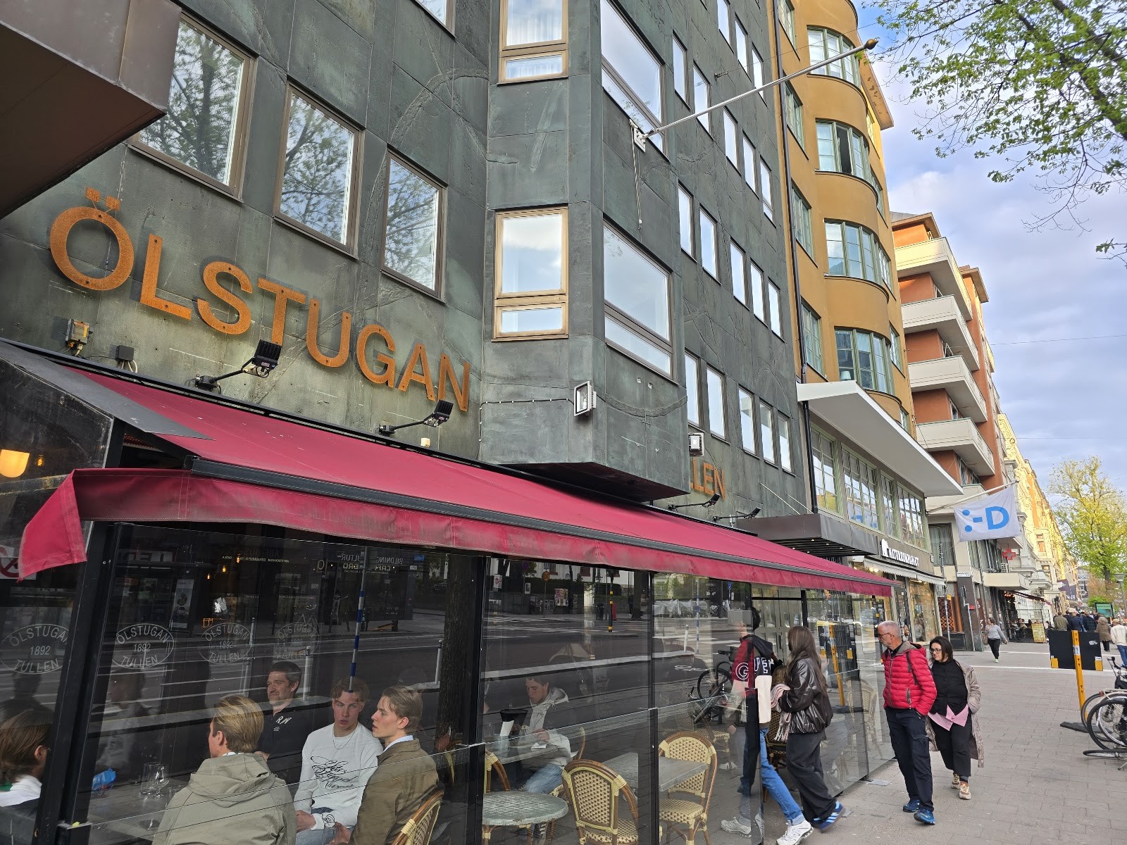 Ölstugan 1892 Tullen: the place
