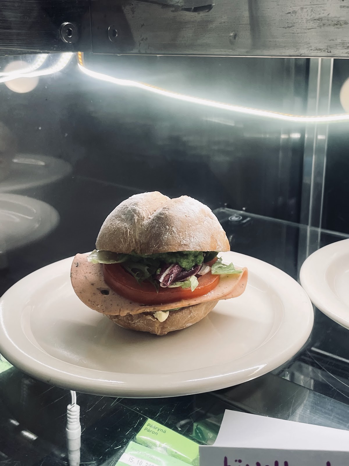 Rauhankahvila Fredrika: food & drinks