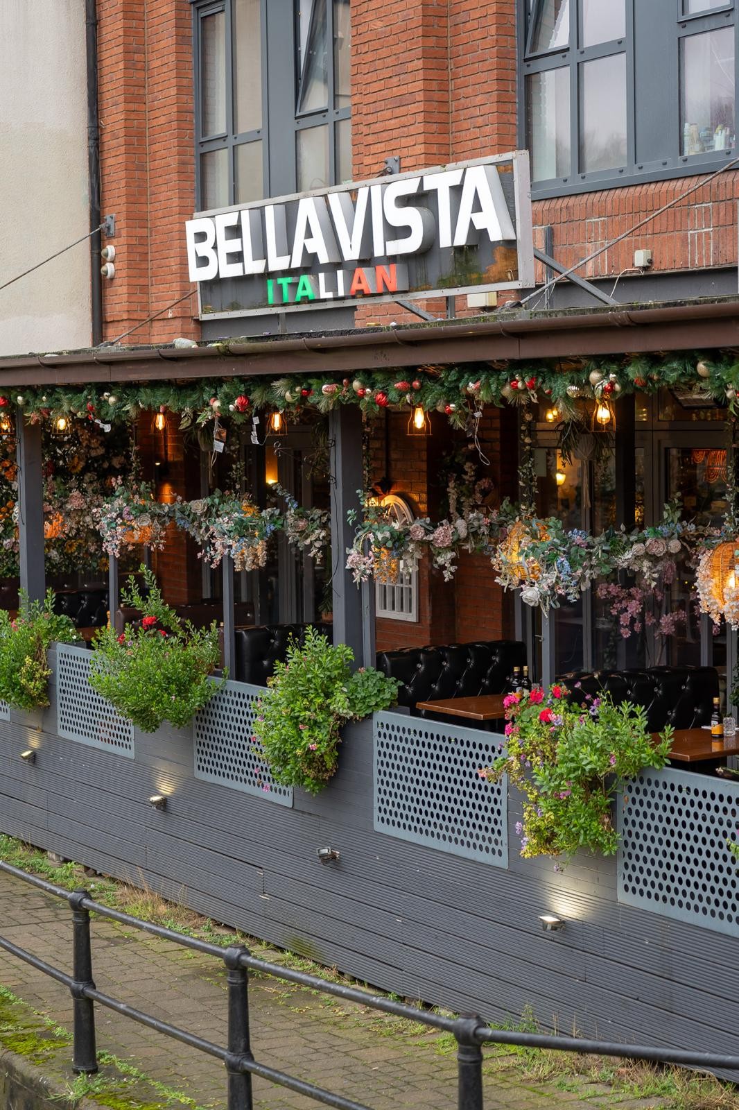 Bella Vista: the place