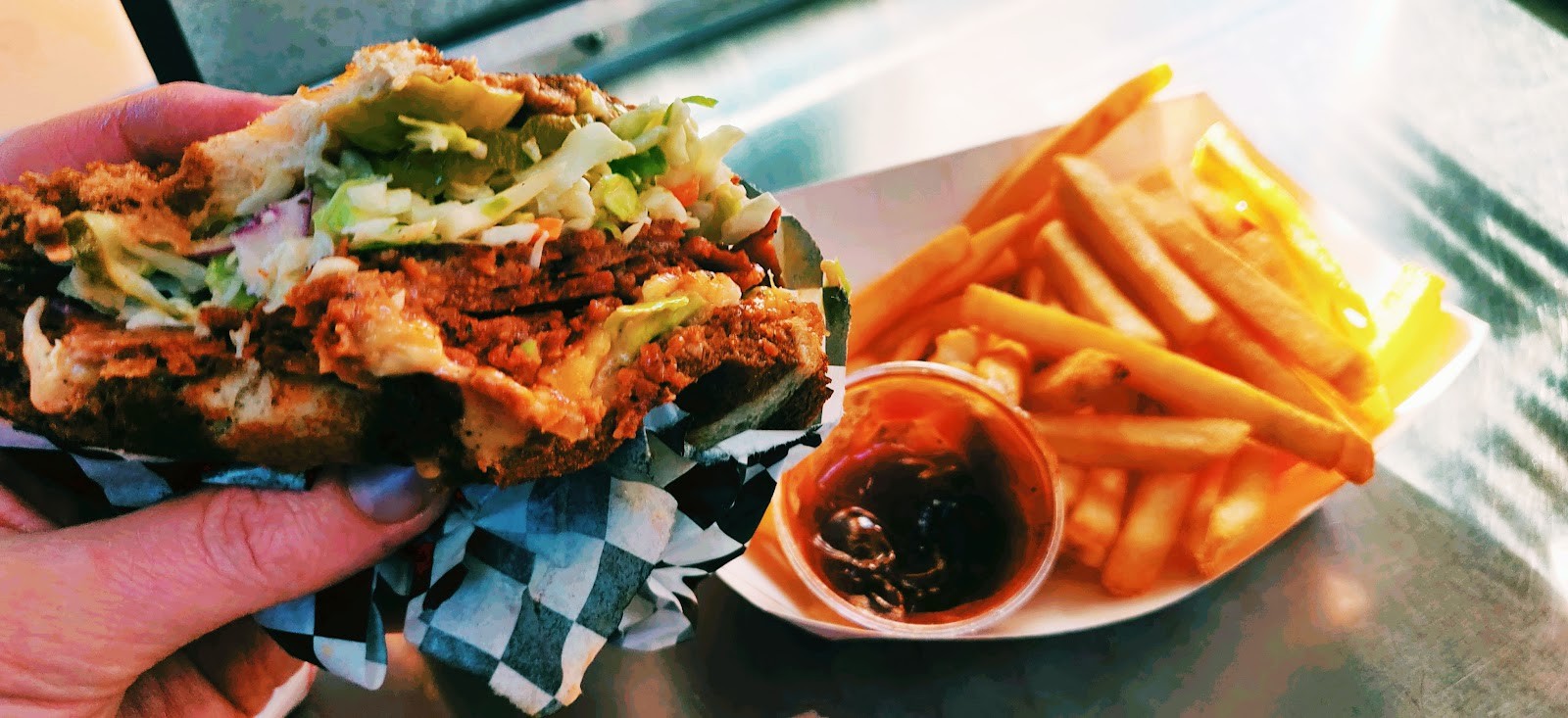 The Wagon: food & drinks