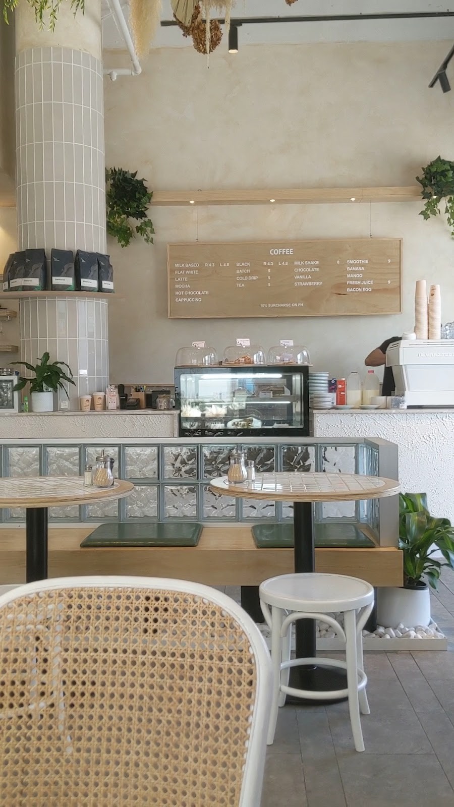 Little Ginger: the place