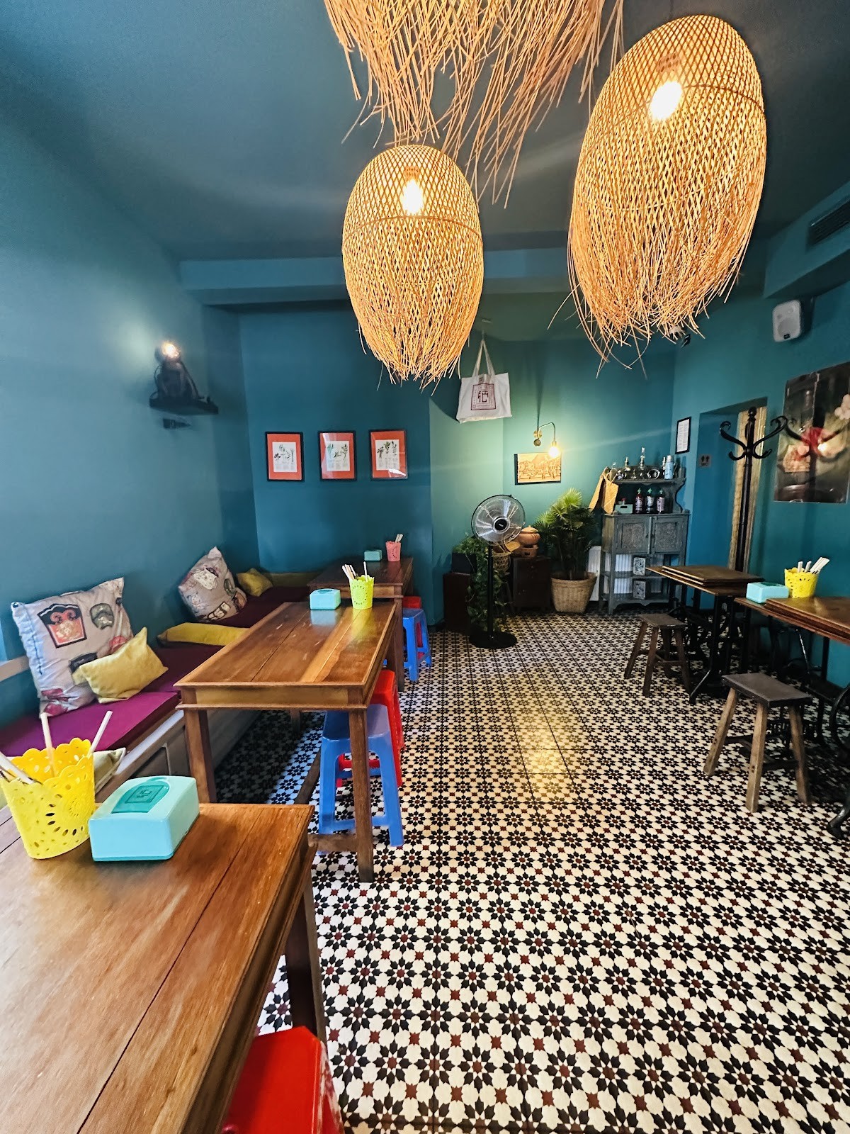 Chi Thu: the place