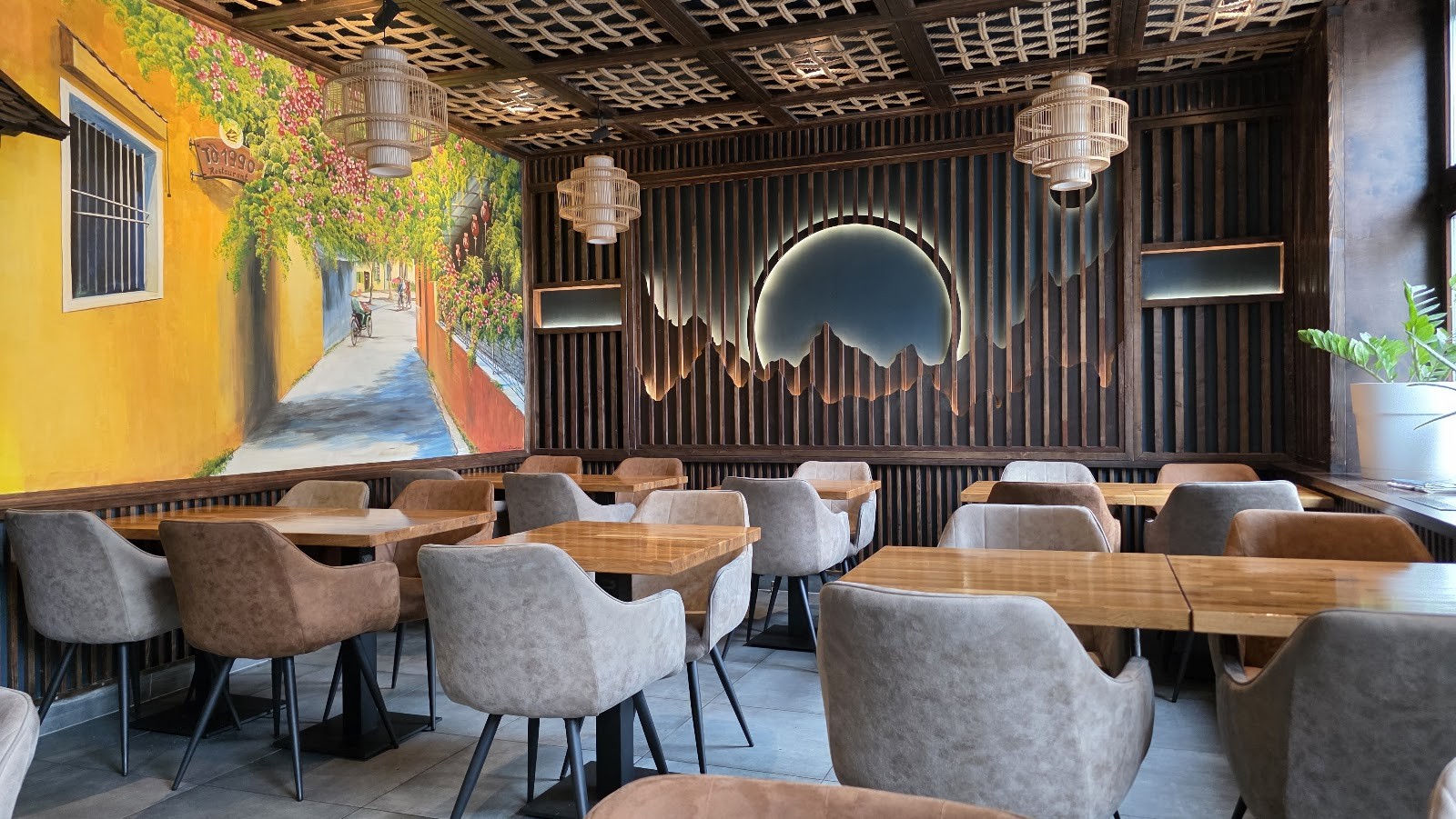 To 1990 Restaurant: the place
