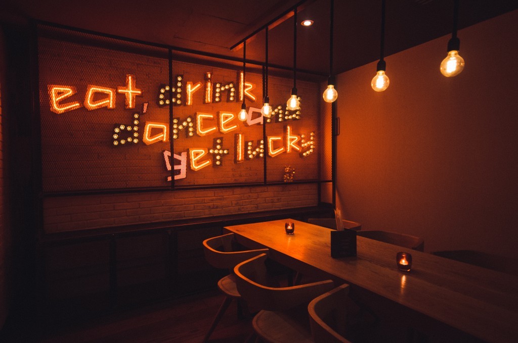 Bar Soba Mitchell Lane: the place
