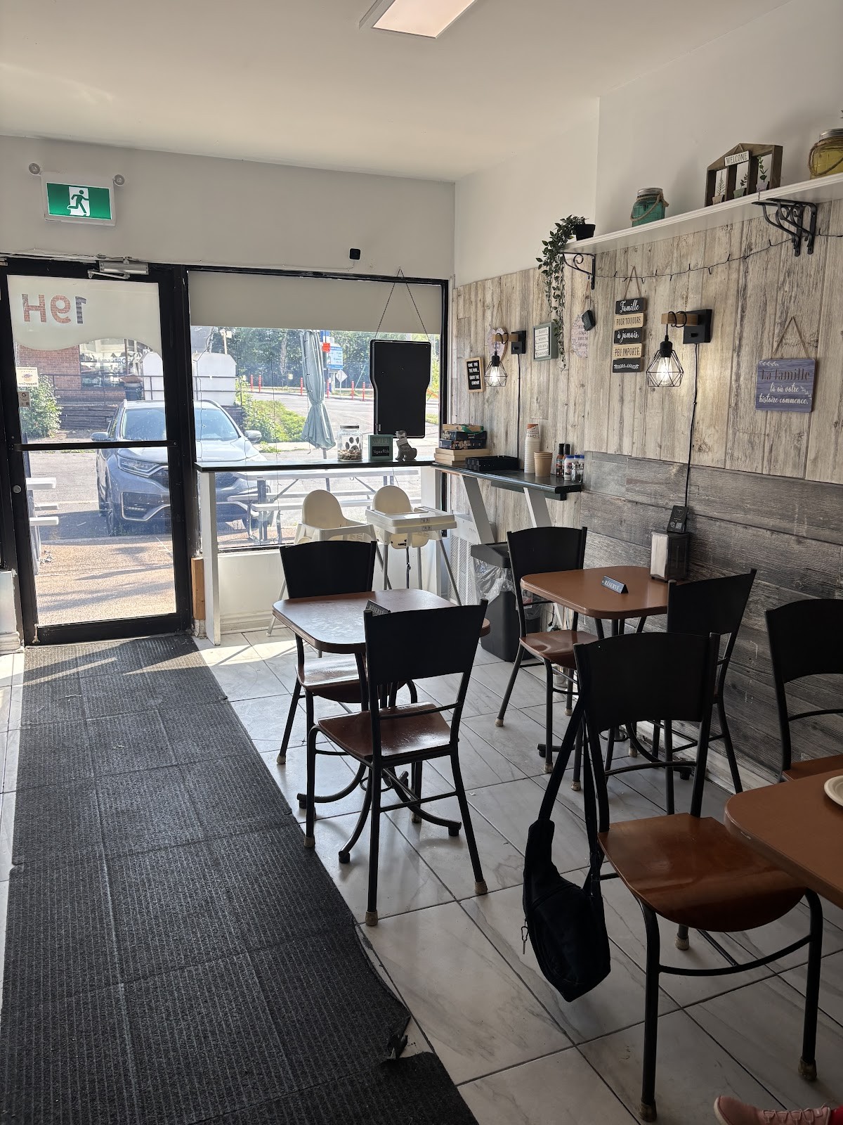 VEGANARIE - RESTO VÉGANE - VEGANERIE: the place