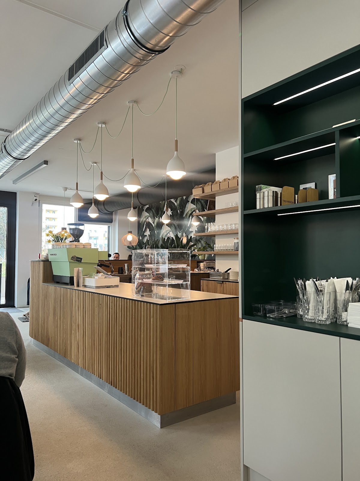 ELOU: the place