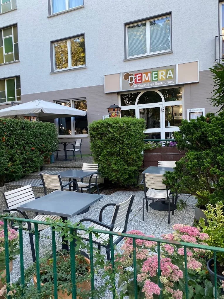 Restaurant Demera: the place