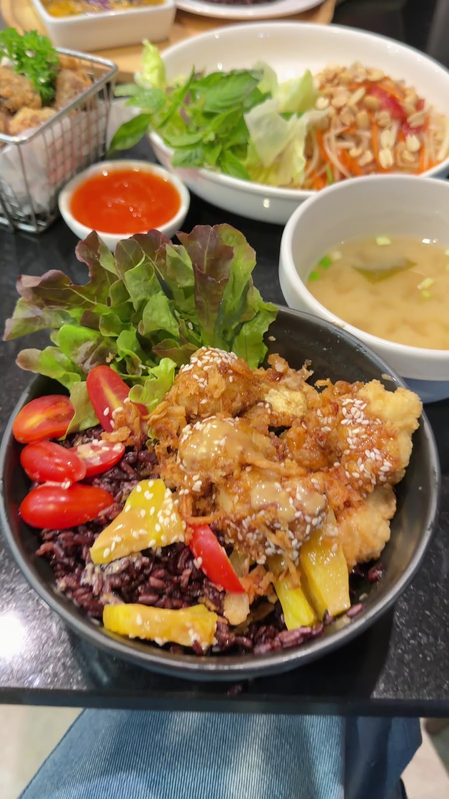 Veganerie Silom: food & drinks