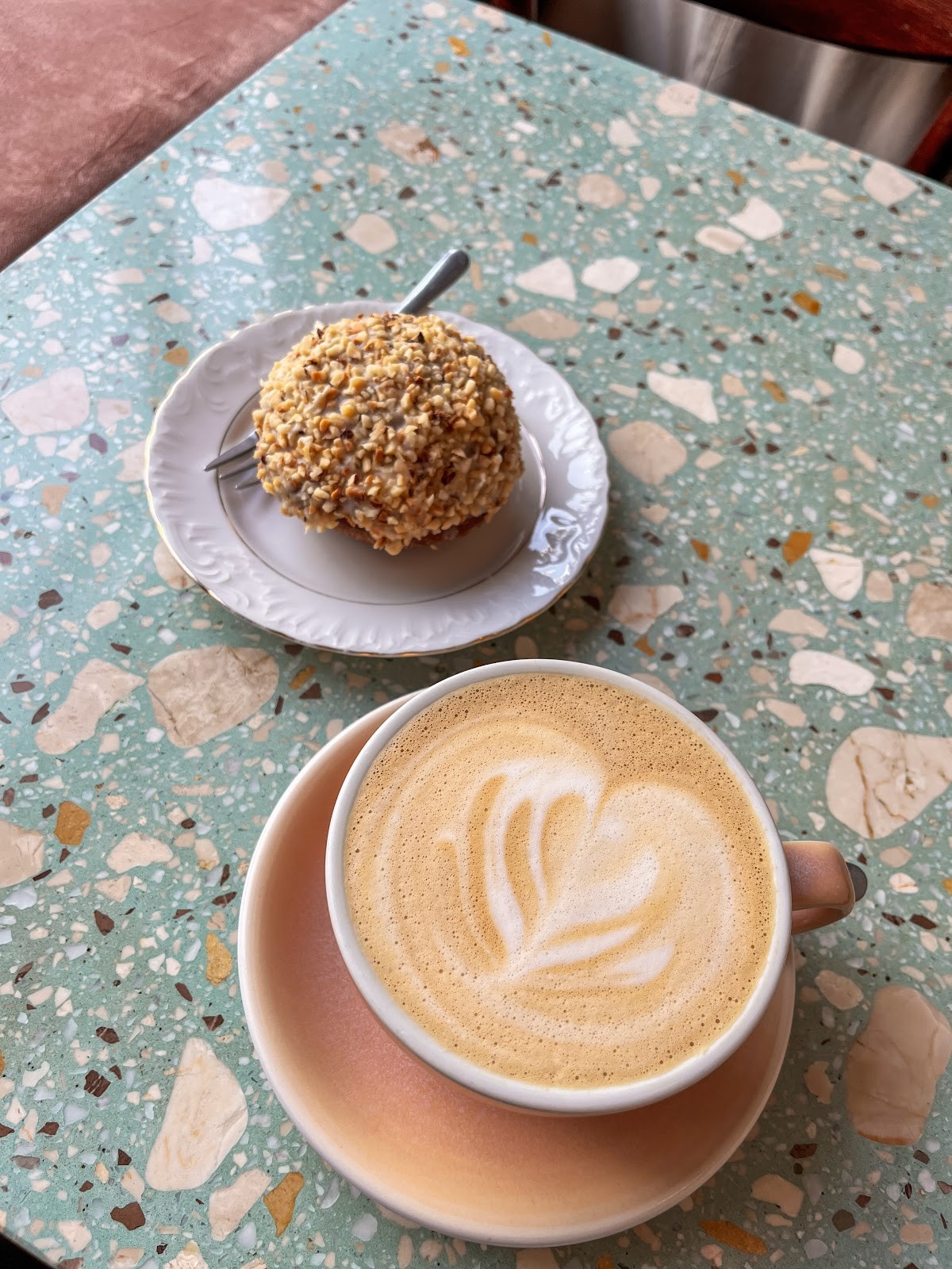 BAJA Vegan Patisserie: food & drinks