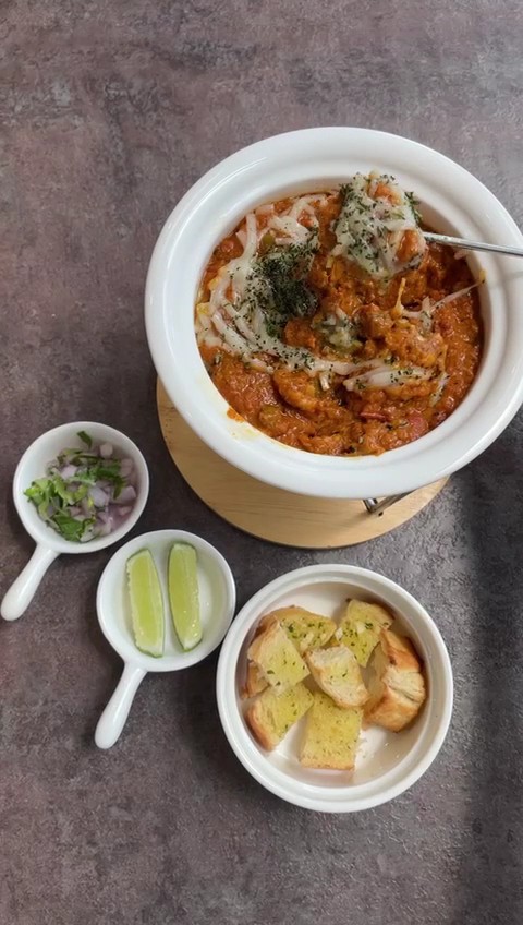 Munch Box By Nidhi: food & drinks