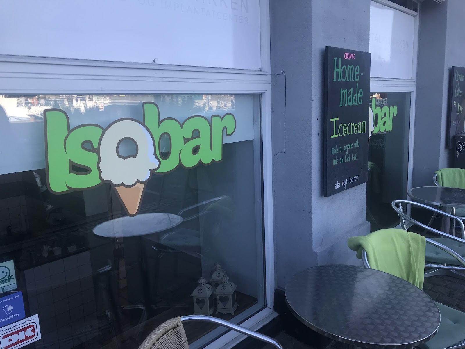 Isobar: the place