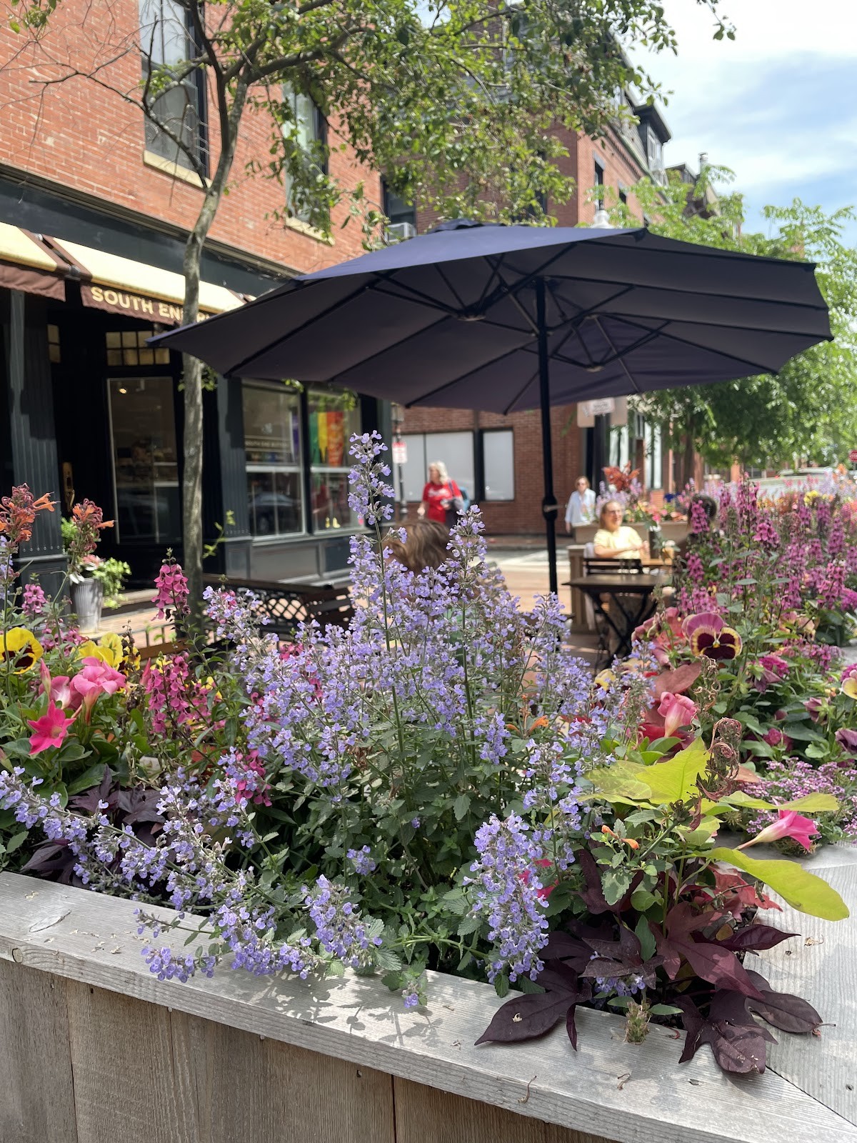 South End Buttery Annex: the place