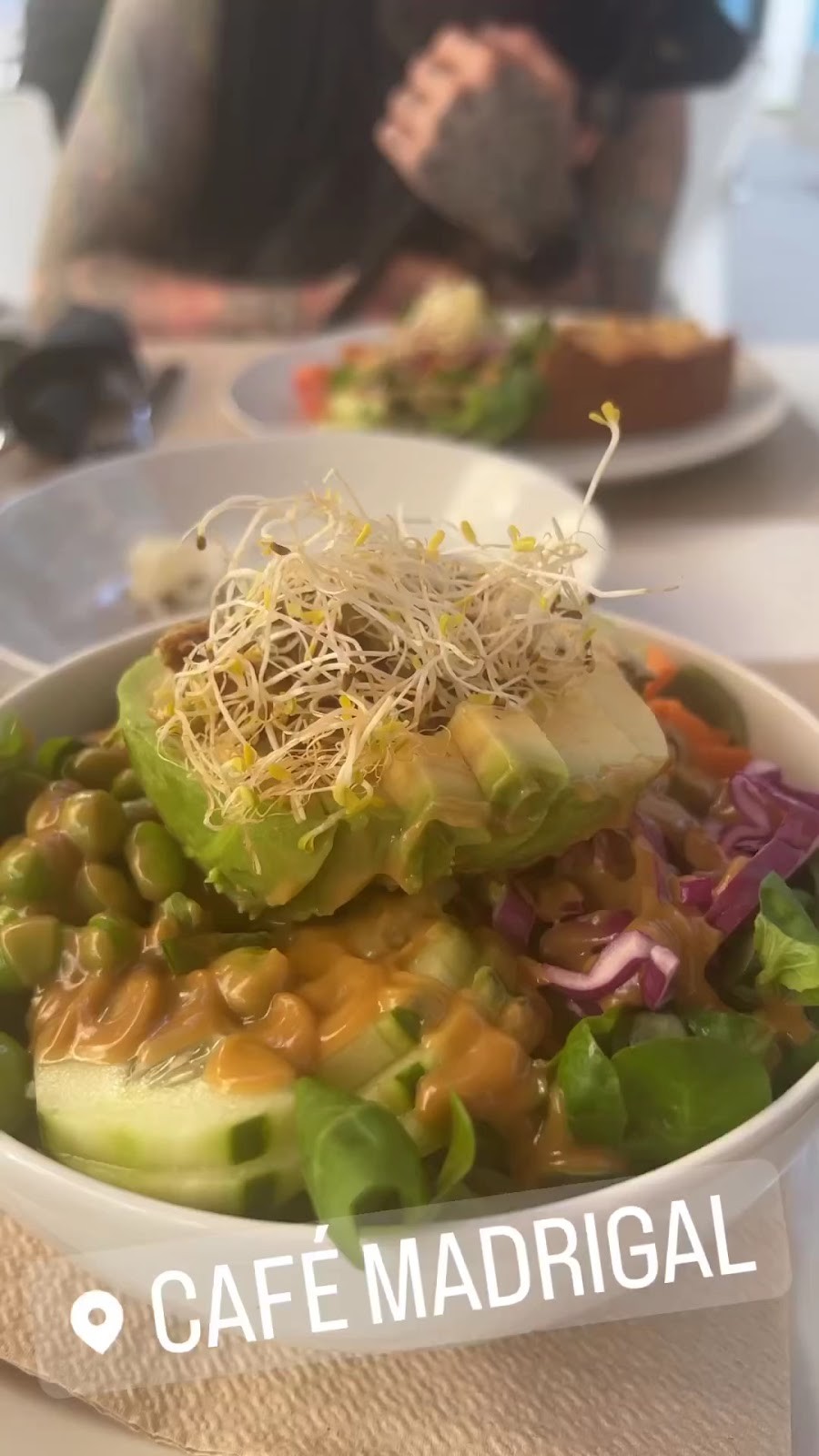 Café Madrigal: food & drinks