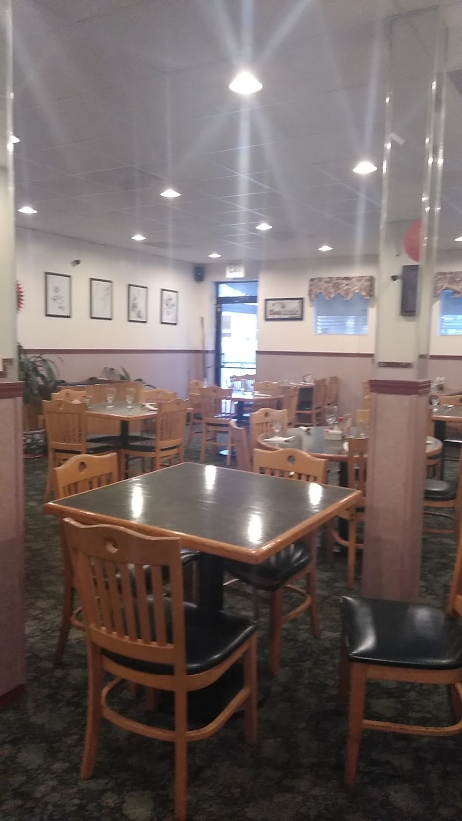 Sidewok cafe: the place