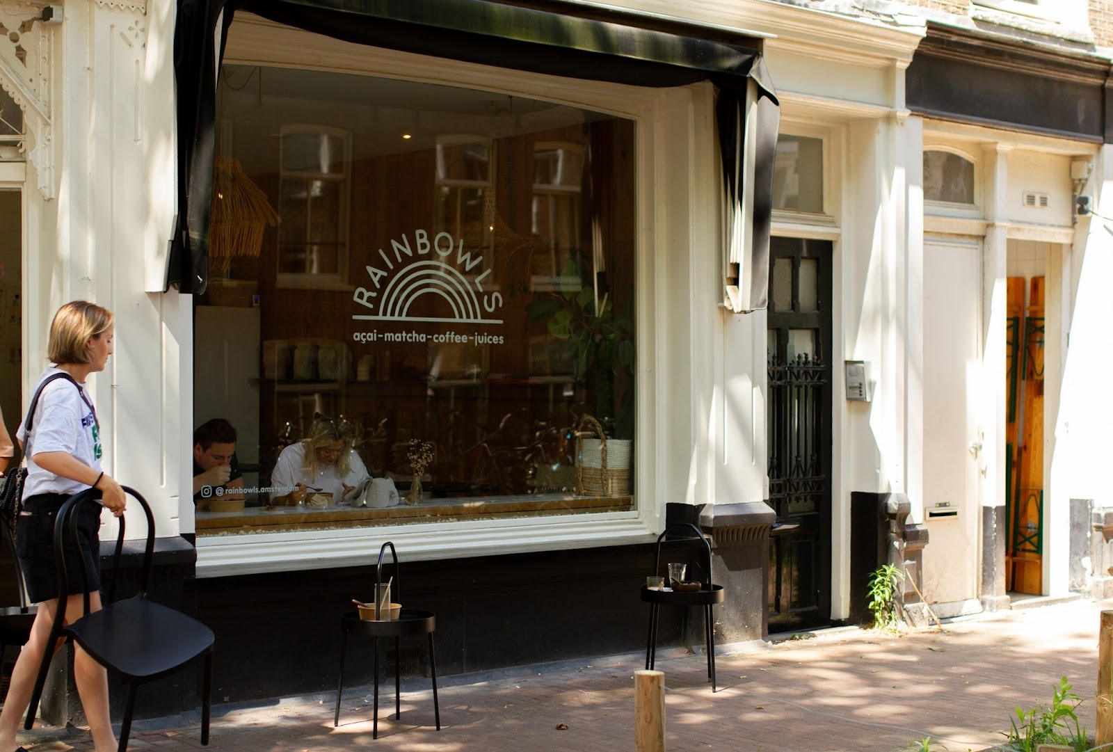Rainbowls Amsterdam: the place