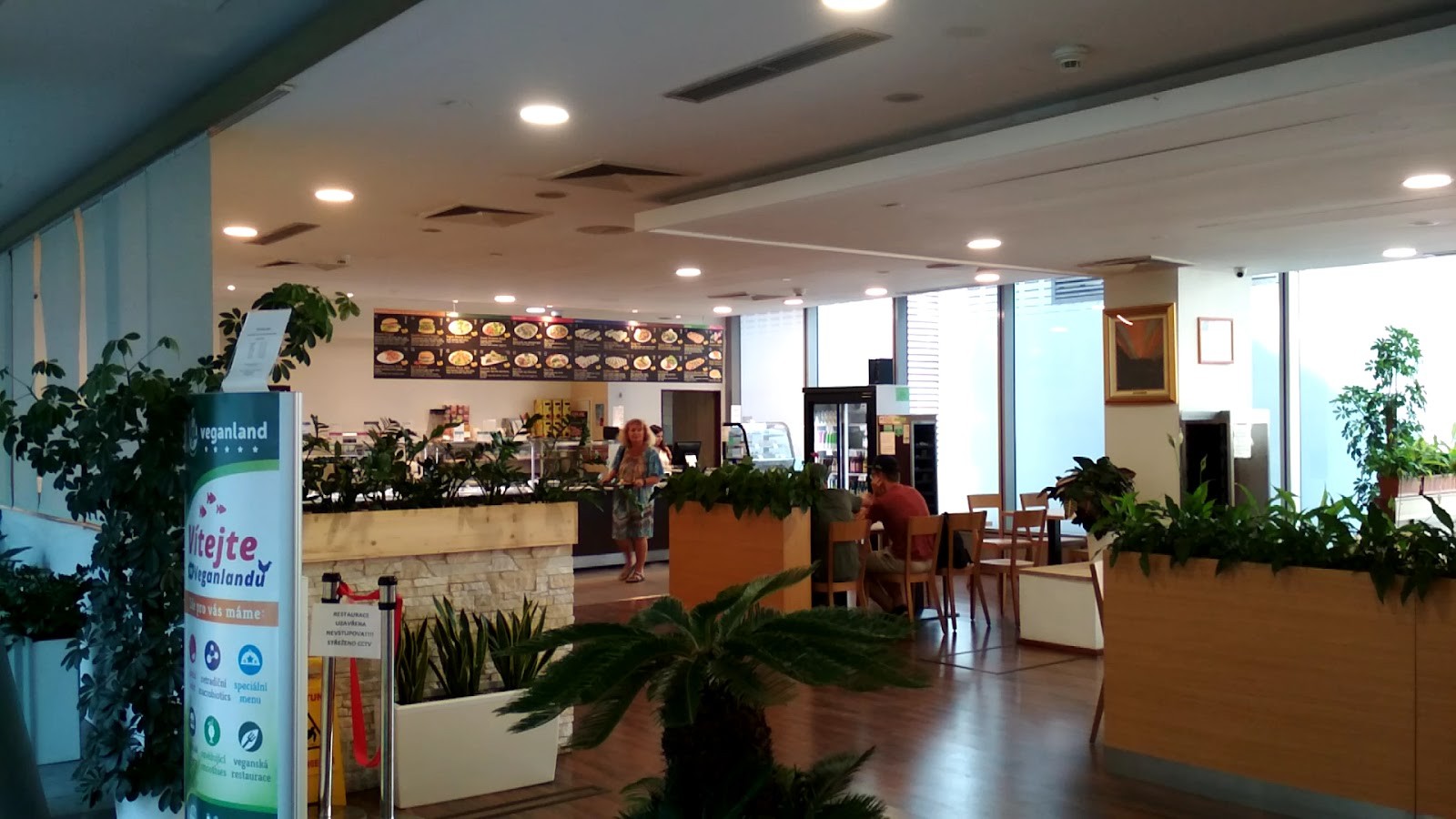 VEGANLAND: the place